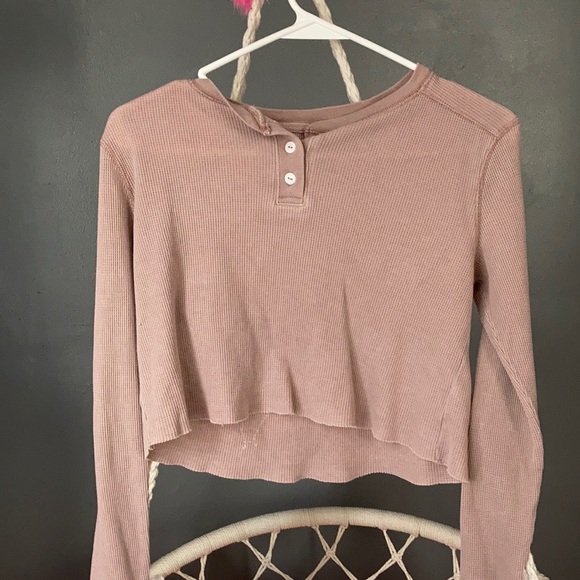 Button up lounge crop top - Picture 1 of 2